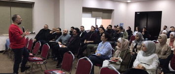 جلسة توعوية حول النظام الجديد لإدارة المواهب كيوريو